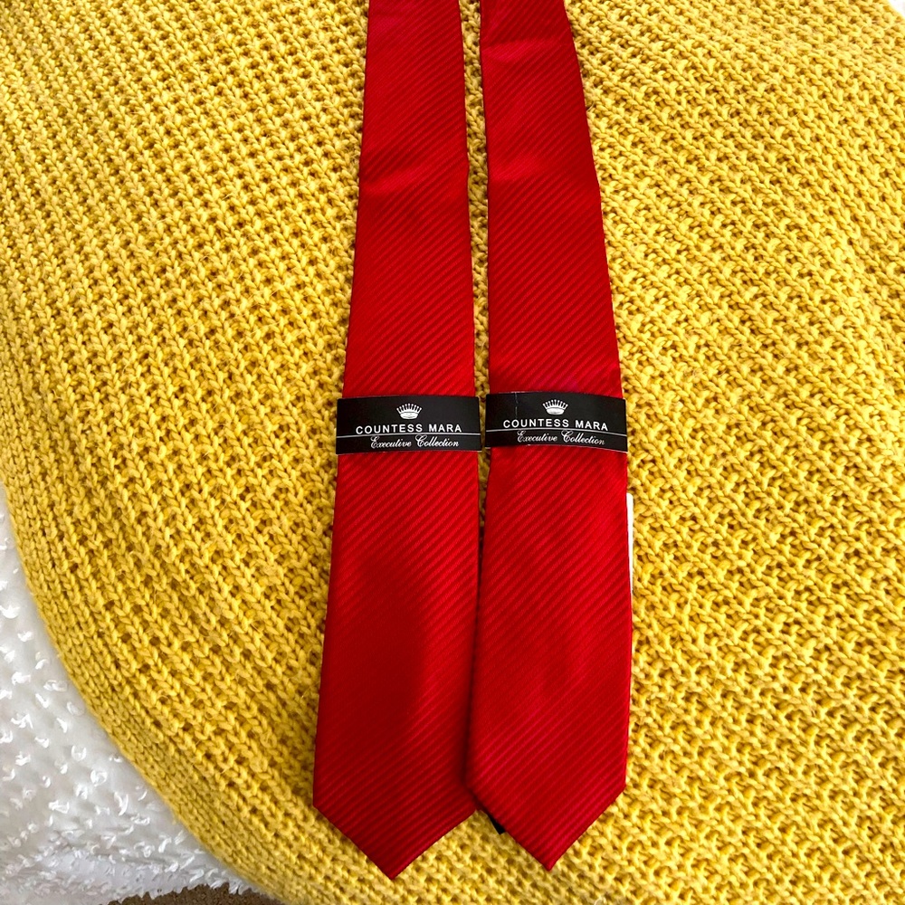 Counted Mara mens tie
